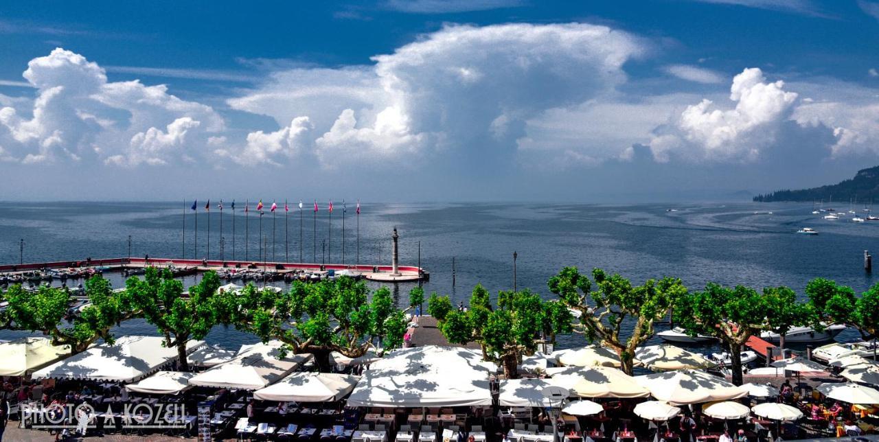 Hotel Ristorante Miralago Garda  Bagian luar foto